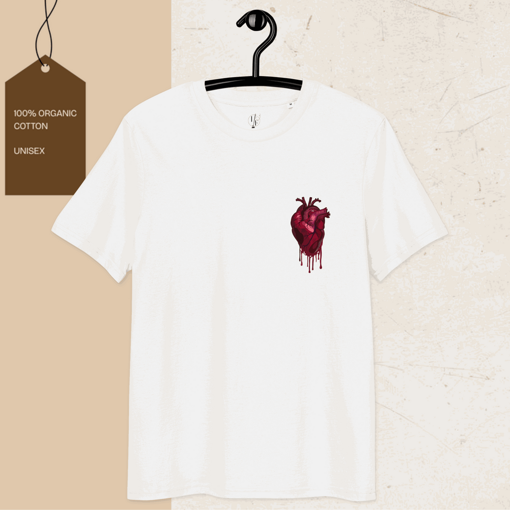 Frozen Heart graphic t-shirt made of 100% organic cotton with eco-friendly design